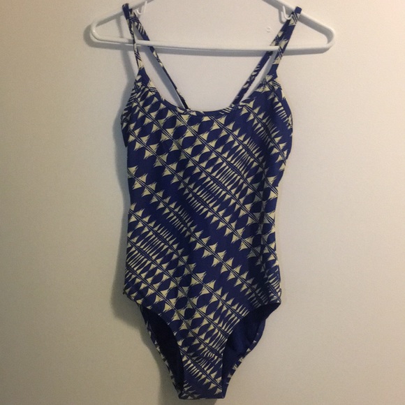 Strappy swimsuit - Picture 1 of 4